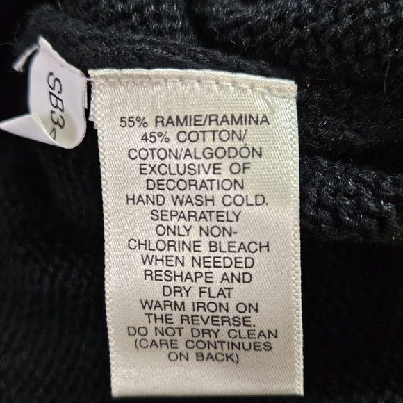 NEW Susan Bristol Embellished Beaded Snowmen Black Cardigan Sweater Medium - Picture 8 of 8